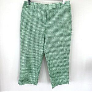 Talbots capri trousers in a cotton & spandex blend, petite size